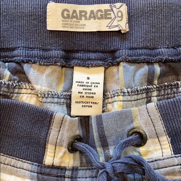 Garage Shorts - Picture 3 of 7